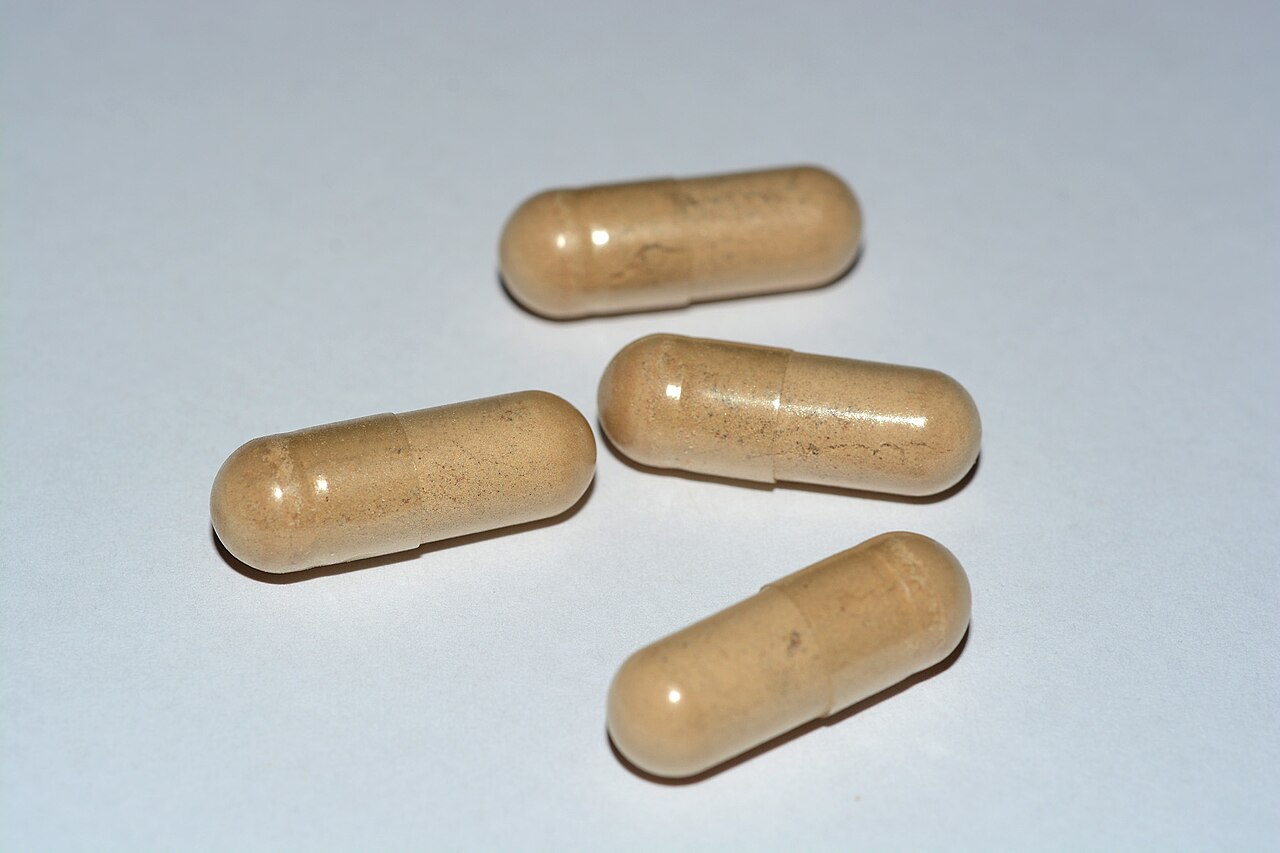An over the counter joint supplement with hyaluronic acid, glucosamine and chondroitin. This image also appears on The MD Formula website .